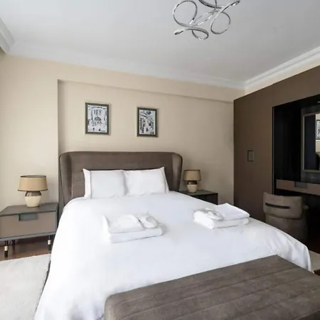 Lovely Bright Modern 1bed1bath! #159 شقة